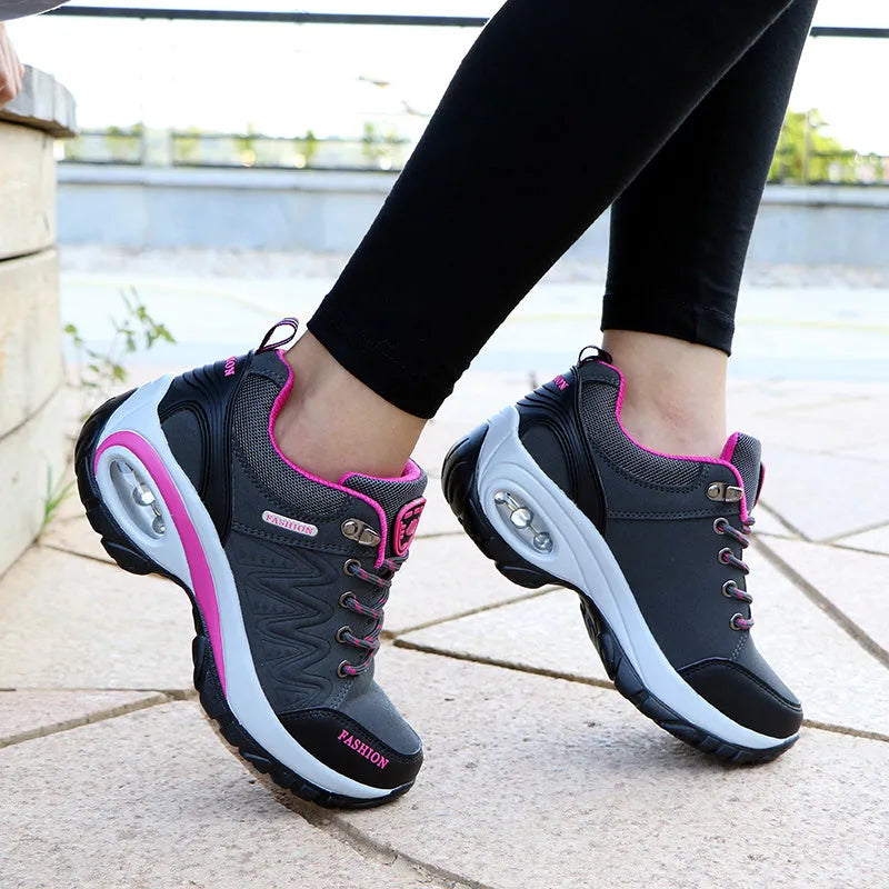 Chaussure de marche orthopédique femme - Confort et style garantis