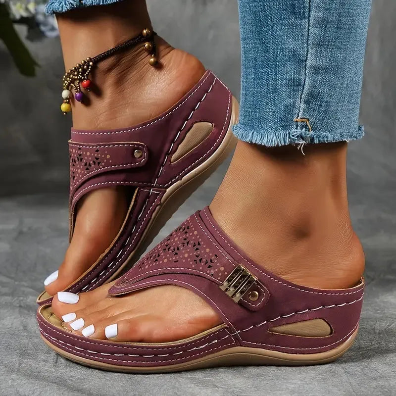 Sandales compensées confortables en cuir pour femmes – Élégance et bien-être garantis