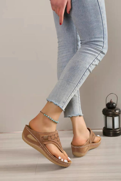 Sandales compensées confortables en cuir pour femmes – Élégance et bien-être garantis