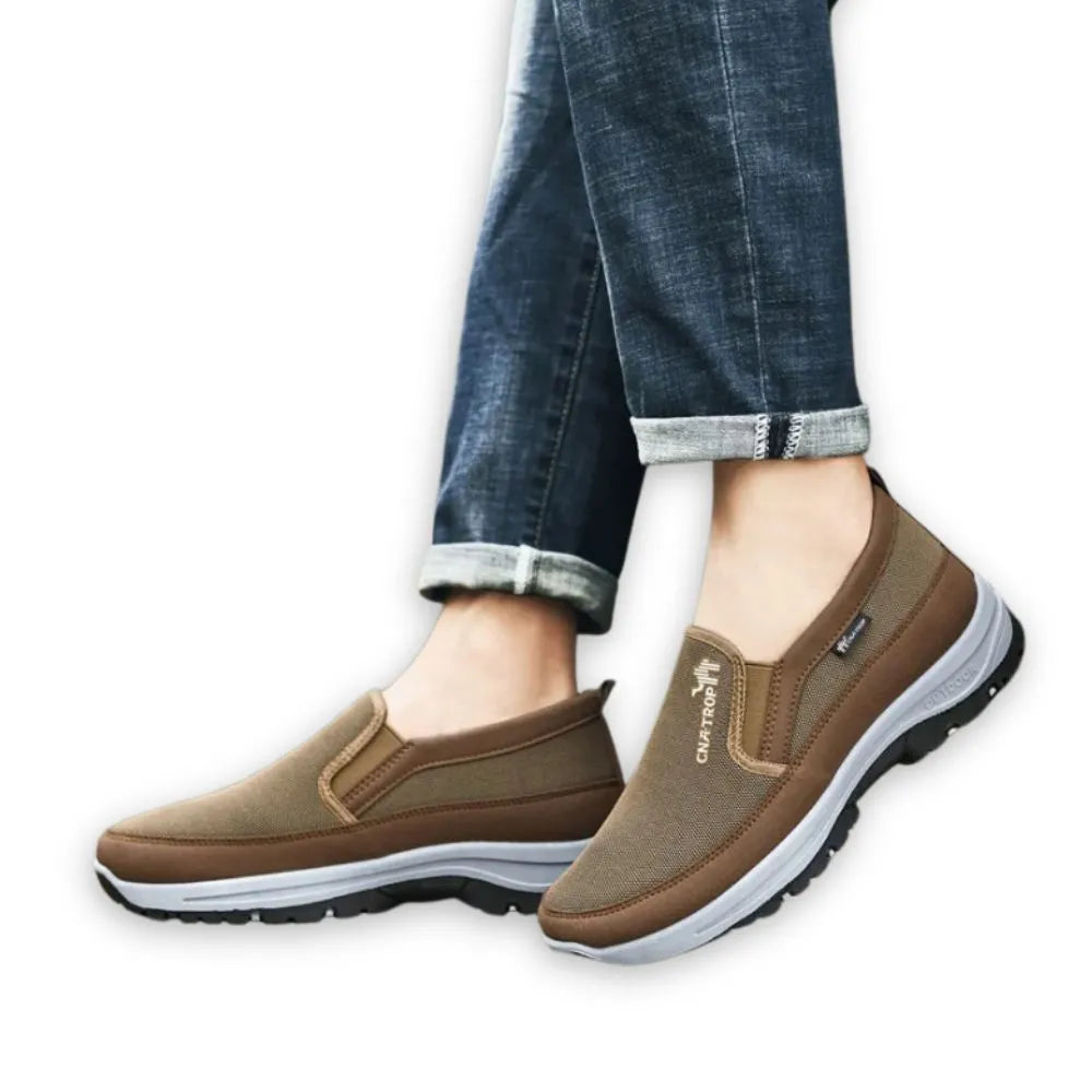 Chaussure homme slip on : Confort absolu et style irrésistible